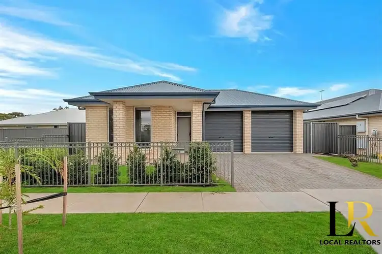 17 Horrie Knight Crescent
