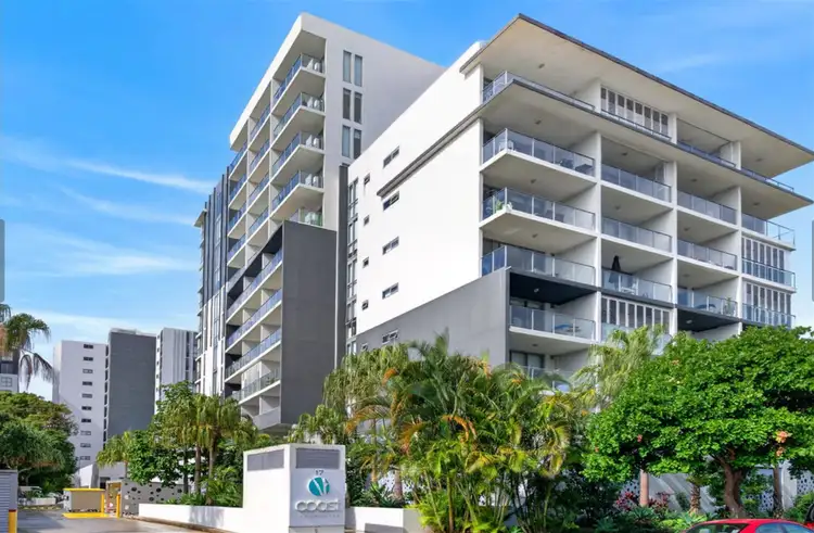 912/17 Bath Street, Labrador QLD 4215
