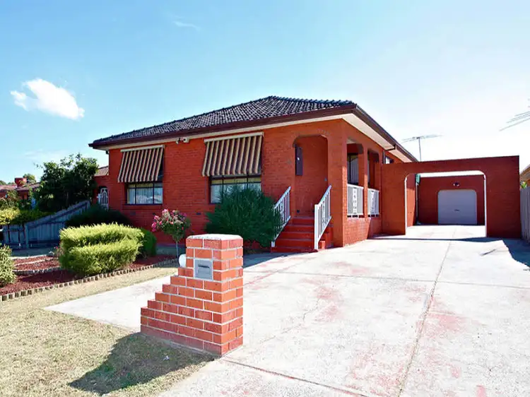 13 Lemco Walk, Delahey VIC 3037