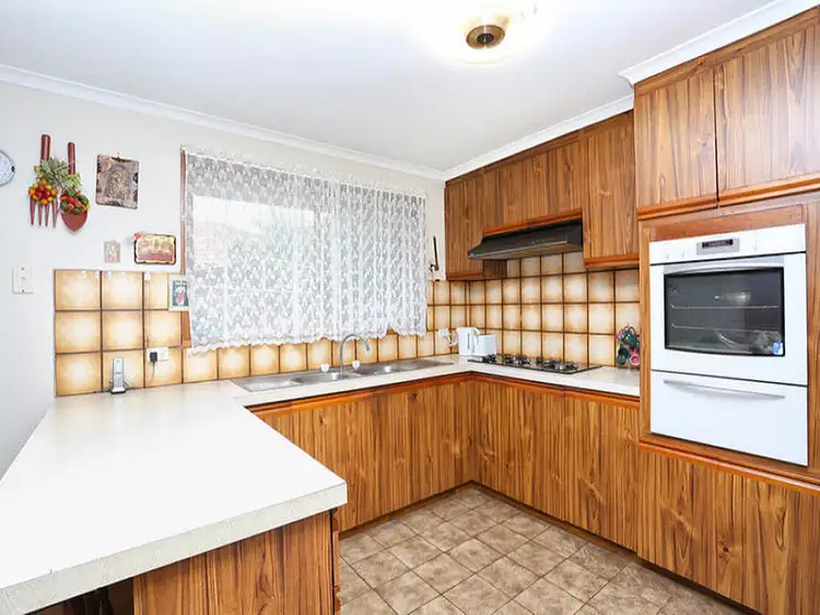 Fifth view of Homely house listing, 5 Jester Court, Kings Park VIC 3021