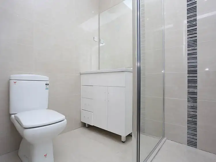 Seventh view of Homely house listing, 2/7 Jo-anne Place, Kings Park VIC 3021