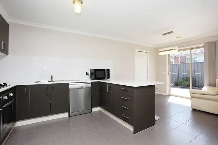 Fifth view of Homely house listing, 2 Bridie Street, Deer Park VIC 3023