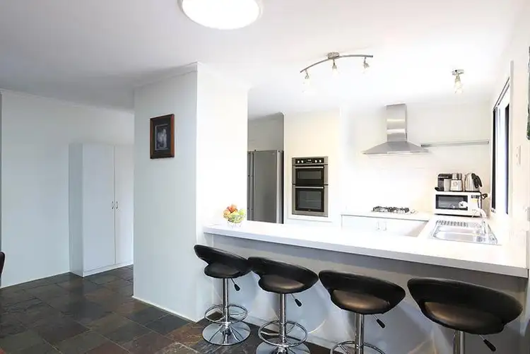 Seventh view of Homely house listing, 6 Terrye Court, Hillside VIC 3037