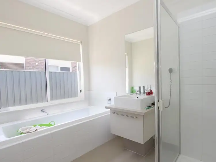 Seventh view of Homely house listing, 1 Fresh View Drive, Tarneit VIC 3029