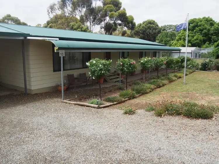 13 West Road, Watervale SA 5452