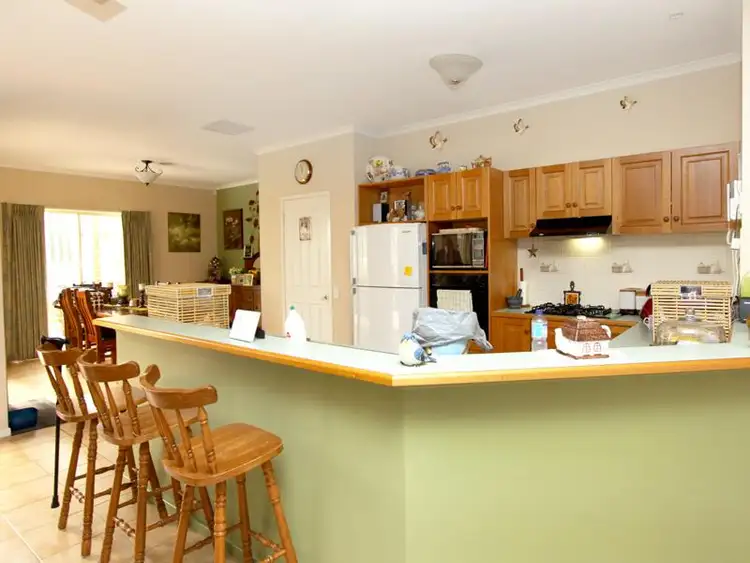 Second view of Homely house listing, 6 Knightsbridge Drive, Tarneit VIC 3029