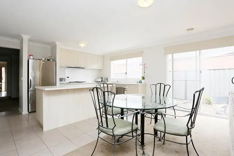 Fifth view of Homely house listing, 32 Tonbridge Circle, Derrimut VIC 3030