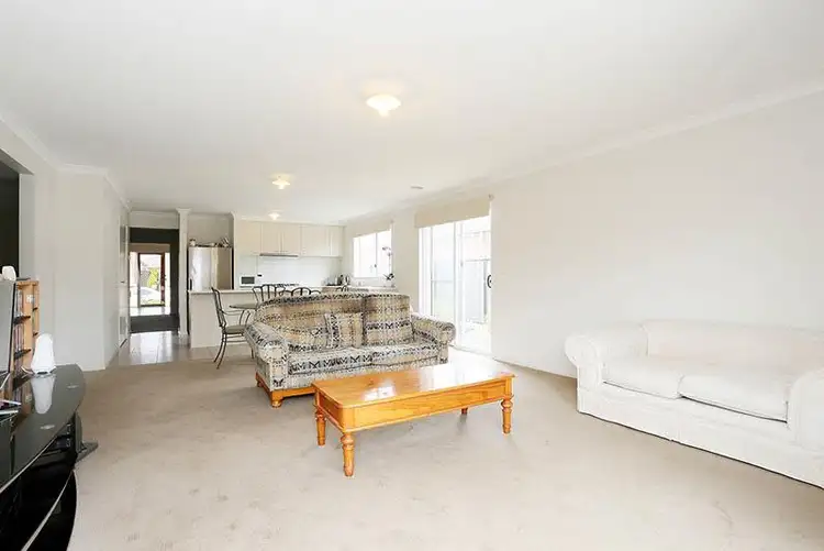 Seventh view of Homely house listing, 32 Tonbridge Circle, Derrimut VIC 3030