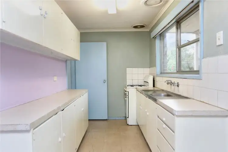 Sixth view of Homely house listing, 8 Yarram Court, Kings Park VIC 3021