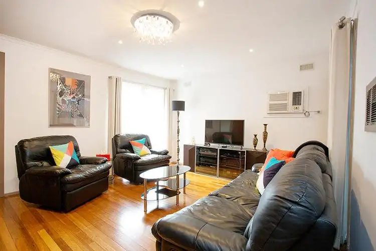 Fifth view of Homely house listing, 9 Everton Court, St Albans VIC 3021