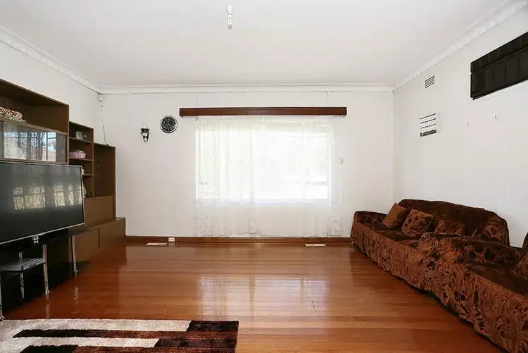 Fifth view of Homely house listing, 27 Moffat Street, St Albans VIC 3021