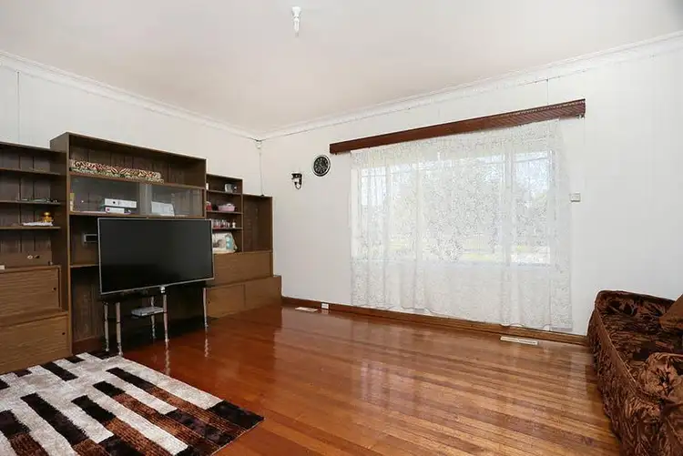 Sixth view of Homely house listing, 27 Moffat Street, St Albans VIC 3021