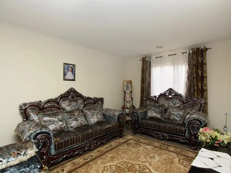 Third view of Homely house listing, 7 Stallion Court, Truganina VIC 3029