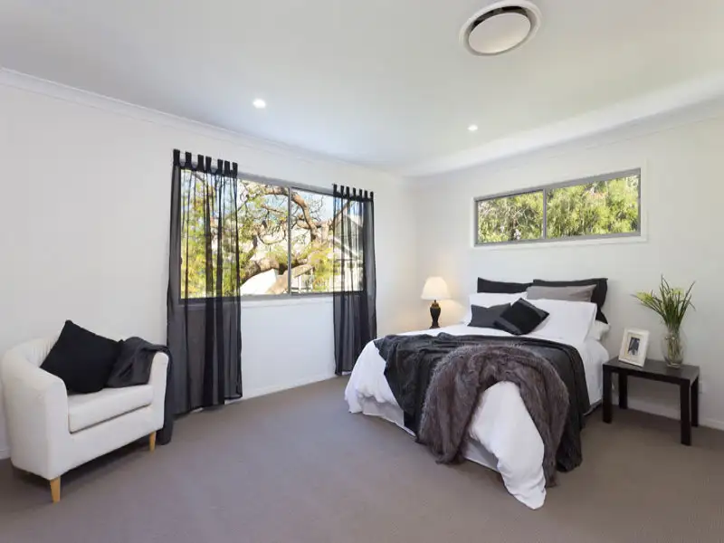 Main view of Homely townhouse listing, 4/49 Hawthorne Rd, Hawthorne QLD 4171