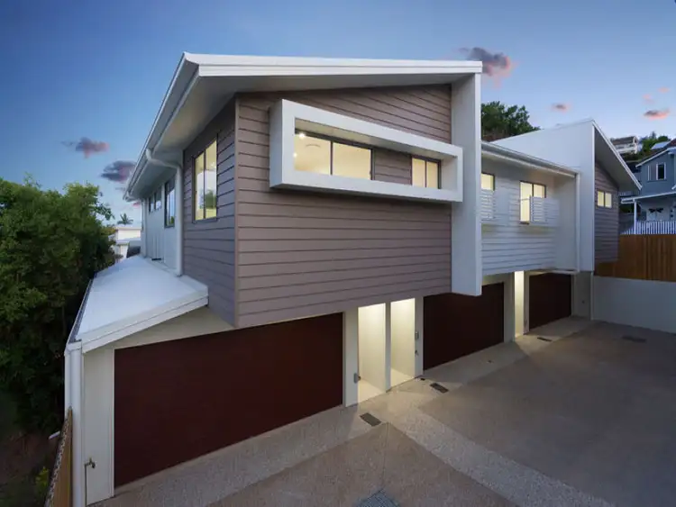 Second view of Homely townhouse listing, 4/49 Hawthorne Rd, Hawthorne QLD 4171