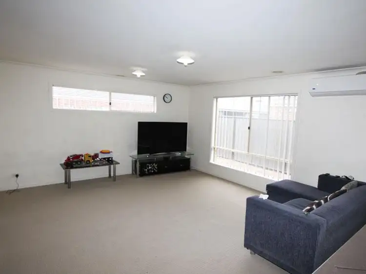 Second view of Homely house listing, 18 Blue Jay Crescent, Tarneit VIC 3029