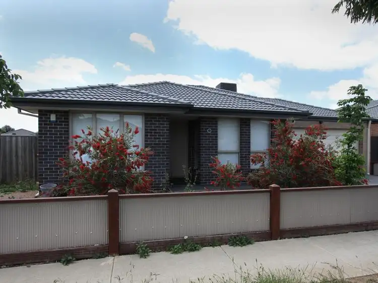 Main view of Homely house listing, 4 Cutleaf Crescent, Tarneit VIC 3029