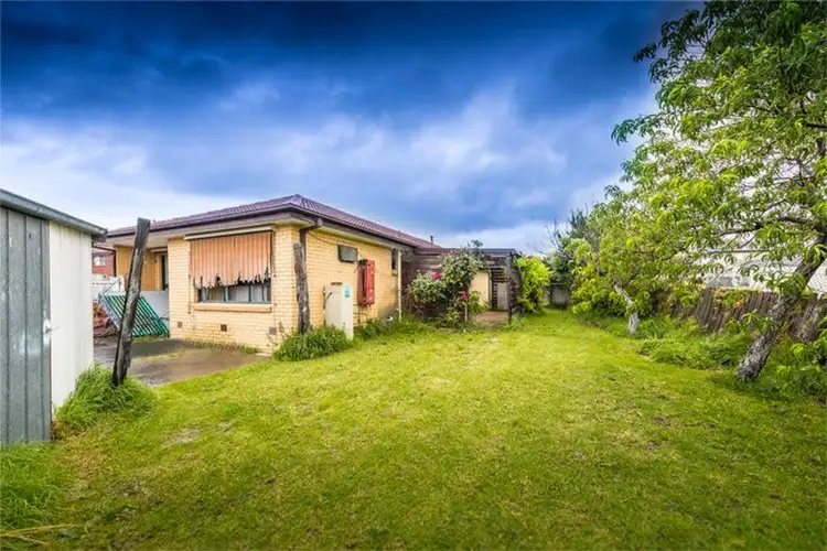 Fifth view of Homely house listing, 5 Benbury Close, St Albans VIC 3021