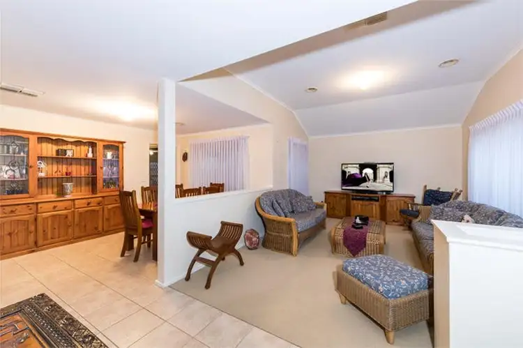 Fifth view of Homely house listing, 16 Wheat Walk, Delahey VIC 3037