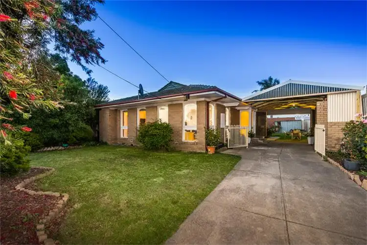 74 Gillespie Road, Kings Park VIC 3021