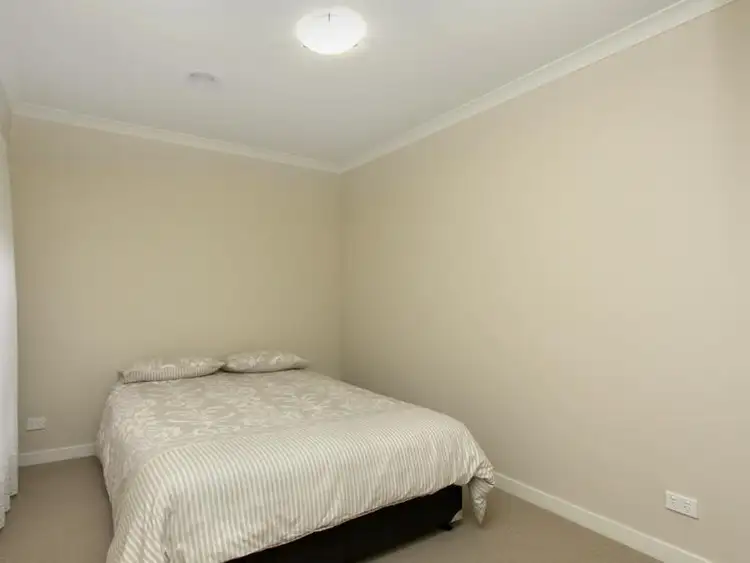 Seventh view of Homely house listing, 33 Glenfern Circuit, Truganina VIC 3029