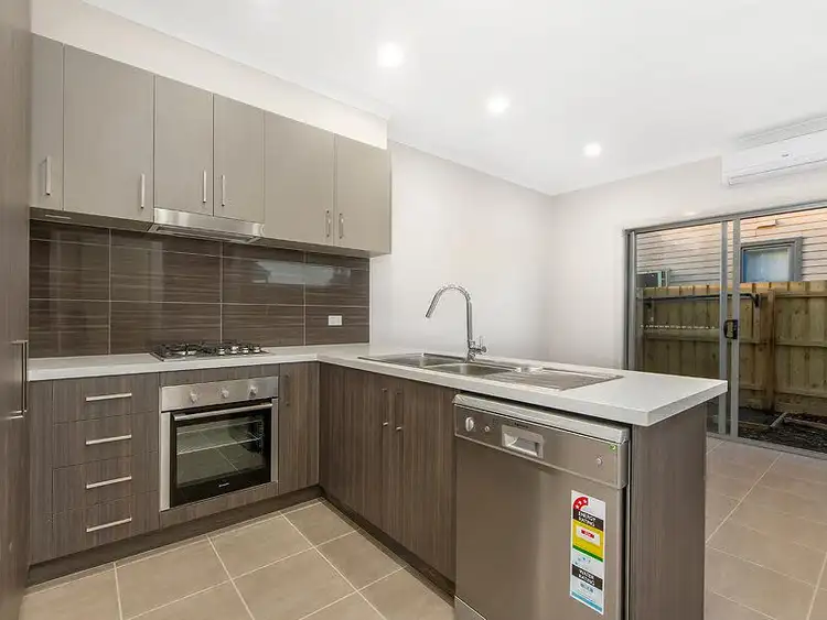 Fifth view of Homely townhouse listing, 2/16 Cleveland Street, St Albans VIC 3021