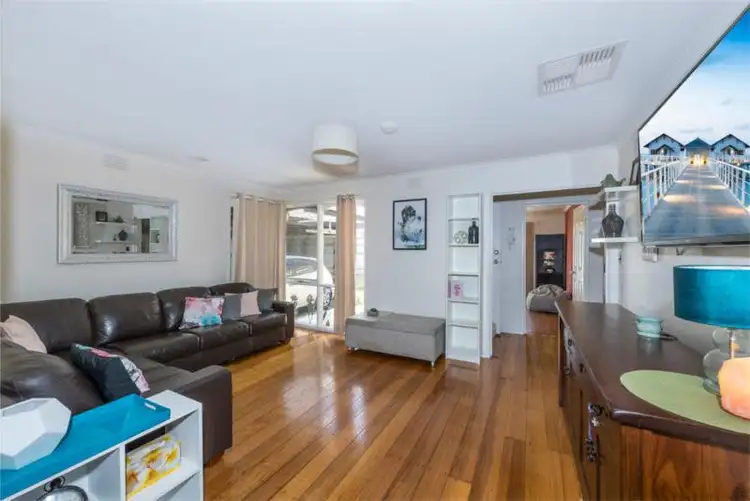 Fourth view of Homely house listing, 3 Pine Court, Kings Park VIC 3021