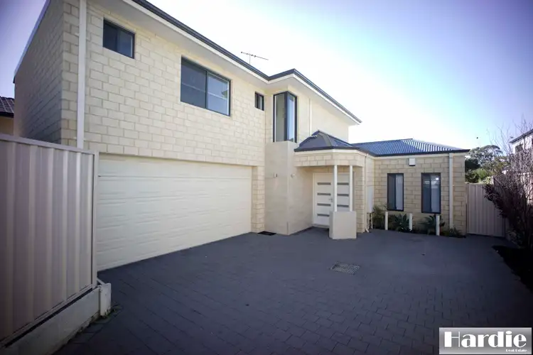 8A BURROUGHS ROAD, Karrinyup WA 6018