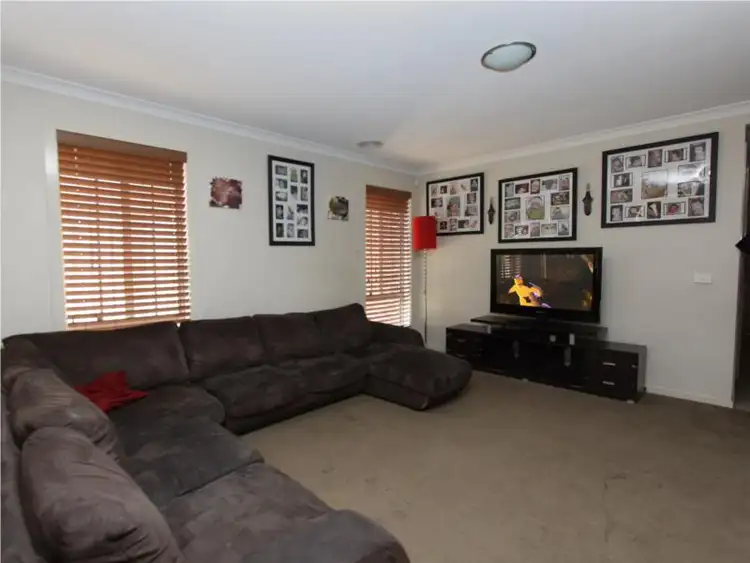 Sixth view of Homely house listing, 16 Holiday Court, Truganina VIC 3029