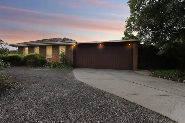 33 Willmott Drive, Hoppers Crossing VIC 3029