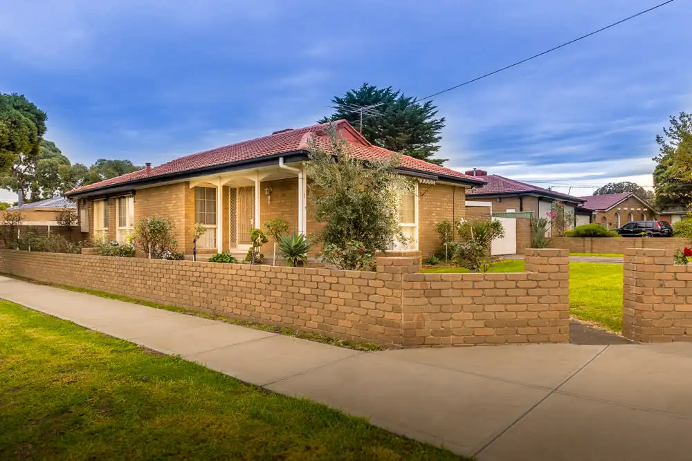 Main view of Homely house listing, 1 Pine Court, Kings Park VIC 3021