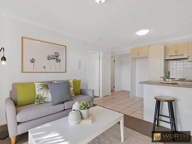 Main view of Homely unit listing, 4/5 Wongara Street, Clayfield QLD 4011