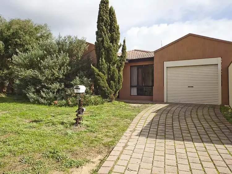 15 Werloo Court, Leda WA 6170