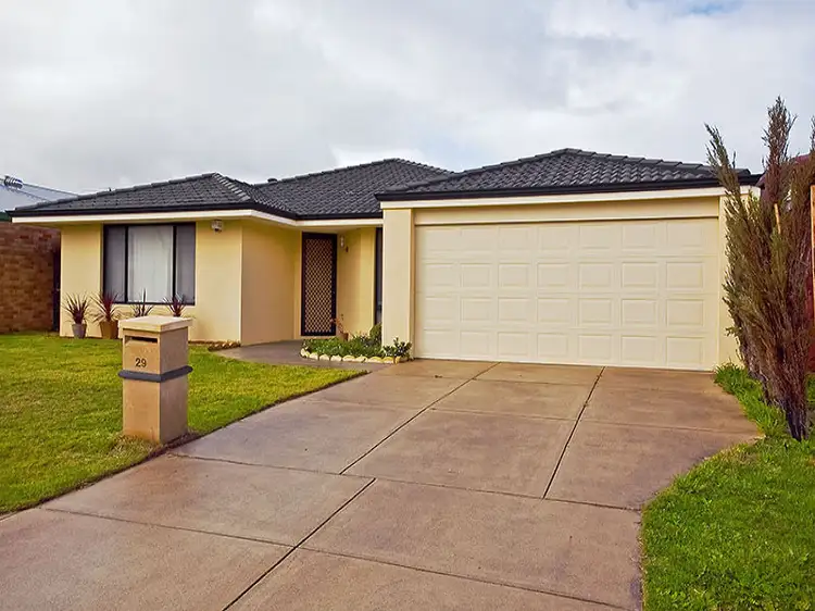 29 Babbler Turn, Beechboro WA 6063