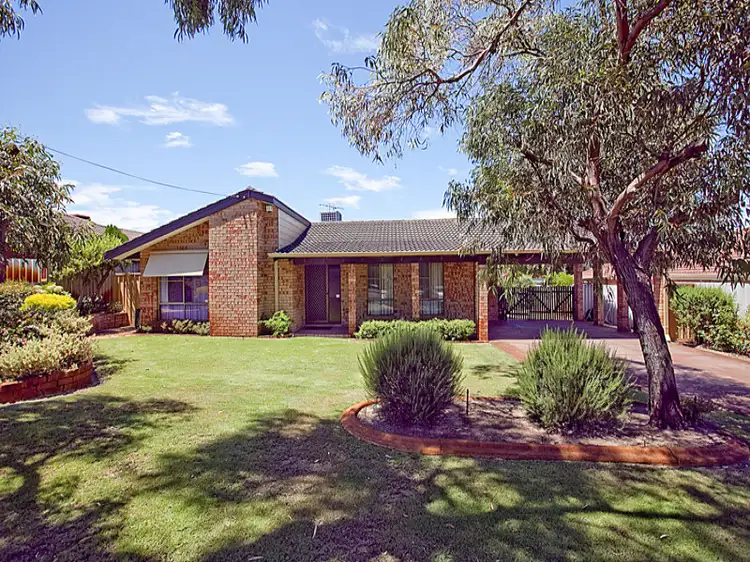8 Meechin Way, Beechboro WA 6063