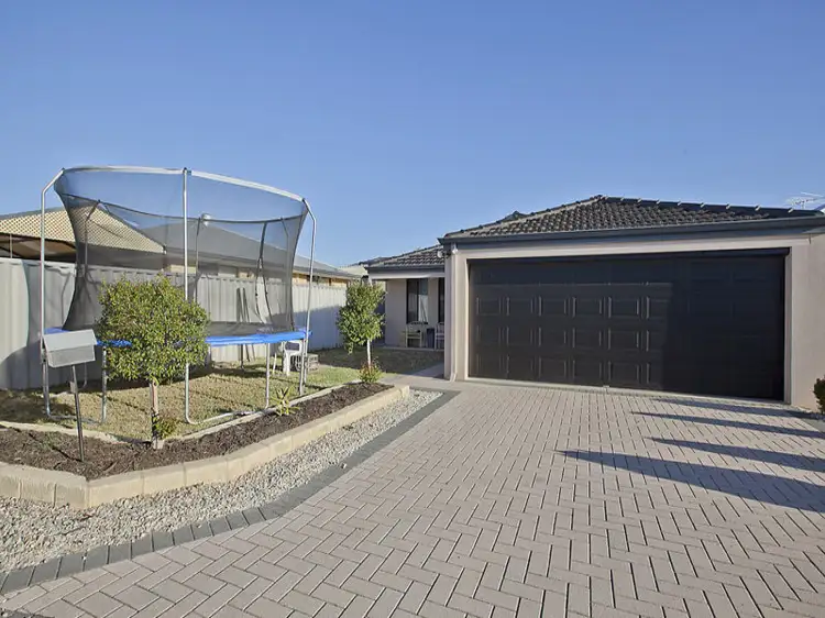 19A Coonawarra Drive, Caversham WA 6055