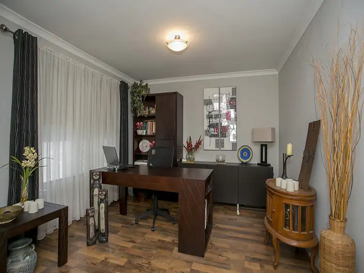 Fifth view of Homely house listing, 7 Knoll Pl, Kiara WA 6054
