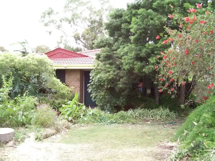 5 Wroy St, Beechboro WA 6063