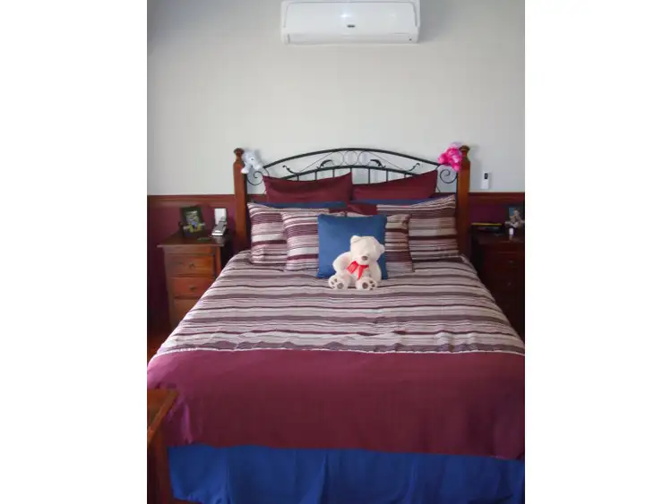 Seventh view of Homely house listing, 6 Mimosa Ct, Marangaroo WA 6064