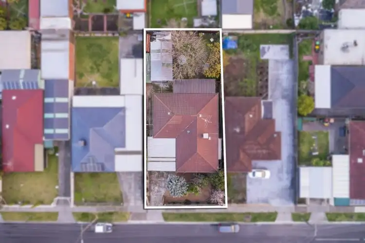 Second view of Homely house listing, 25 Lillypilly Crescent, Kings Park VIC 3021