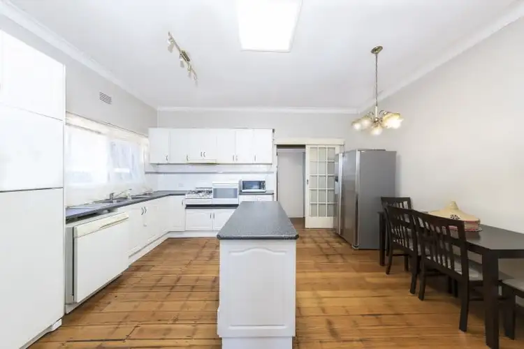 Fifth view of Homely house listing, 3 Cobham Street, St Albans VIC 3021