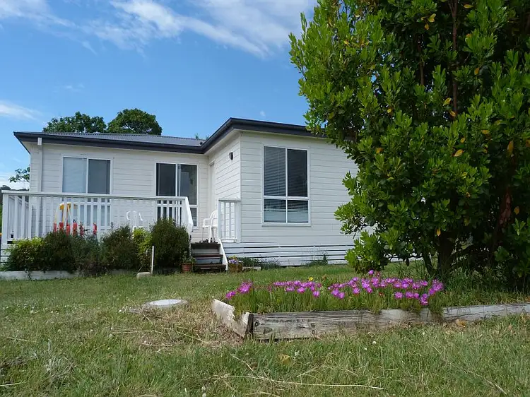 6 Abbott Street, Glen Innes NSW 2370