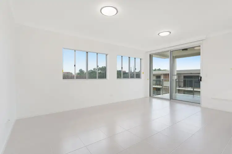 Third view of Homely unit listing, 4/86 Boyd Road, Nundah QLD 4012