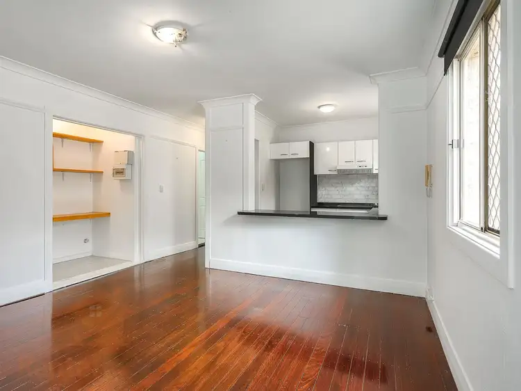 Third view of Homely apartment listing, 1/263 Gregory Terrace, Spring Hill QLD 4000