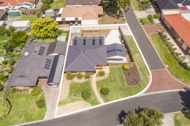3 Quartz Street, Delahey VIC 3037