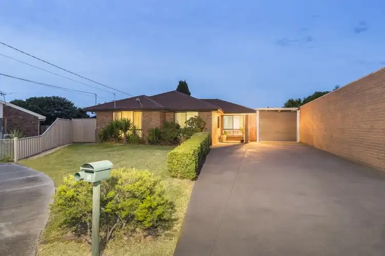 5 Antrim Court, Deer Park VIC 3023