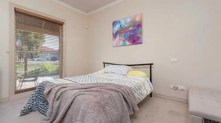 Sixth view of Homely house listing, 16 Daintree Retreat, Caroline Springs VIC 3023
