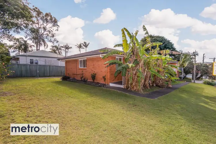 Main view of Homely unit listing, 5/22 Ashby Street, Fairfield QLD 4103