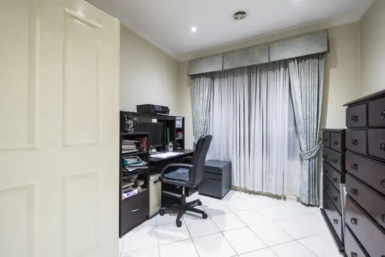 Seventh view of Homely house listing, 2 Brampton Circuit, Delahey VIC 3037