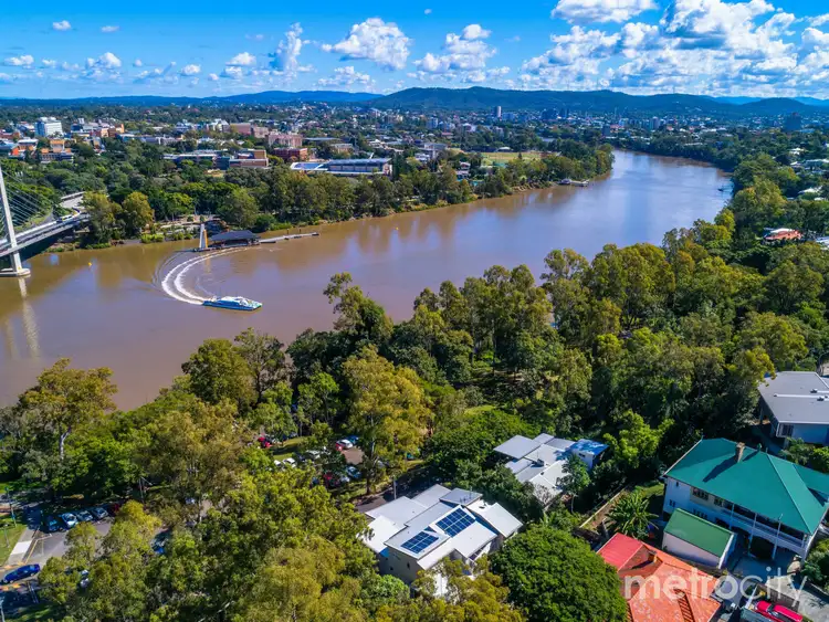 3/3 Indooroopilly Street, Dutton Park QLD 4102